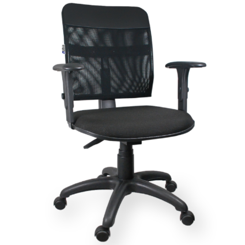 Melhores cadeiras de escritório: cadeira diretor (Foto: Divulgação)